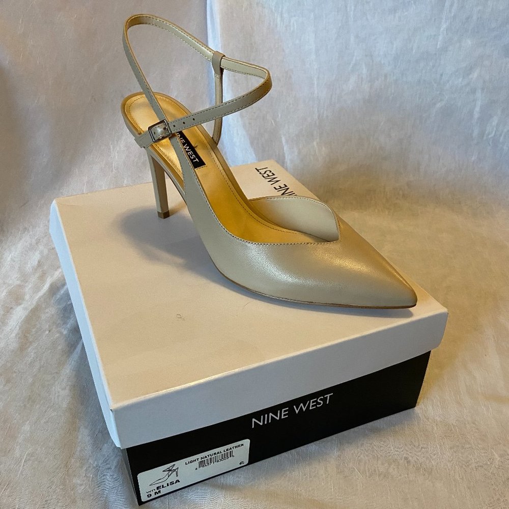 Nine West- Elisa Pointy Toe Pumps- Light Nude